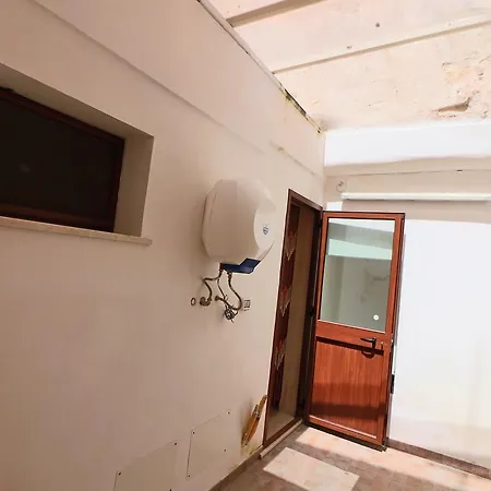 Casa Vacanze Salandra Tatil Evi
